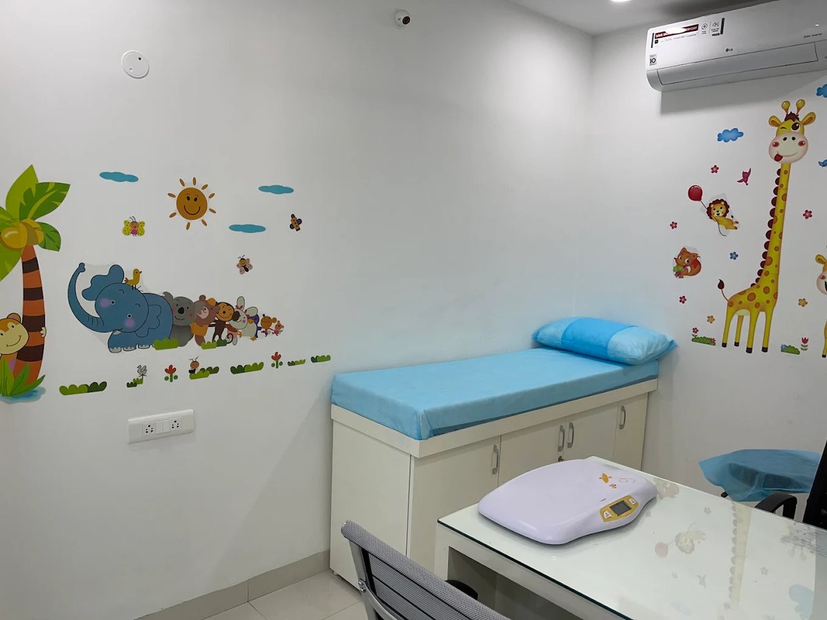 Child health consulting room at Sharada's Urban Clinic