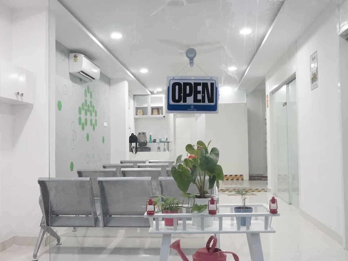Reception at Sharada's Urban Clinic