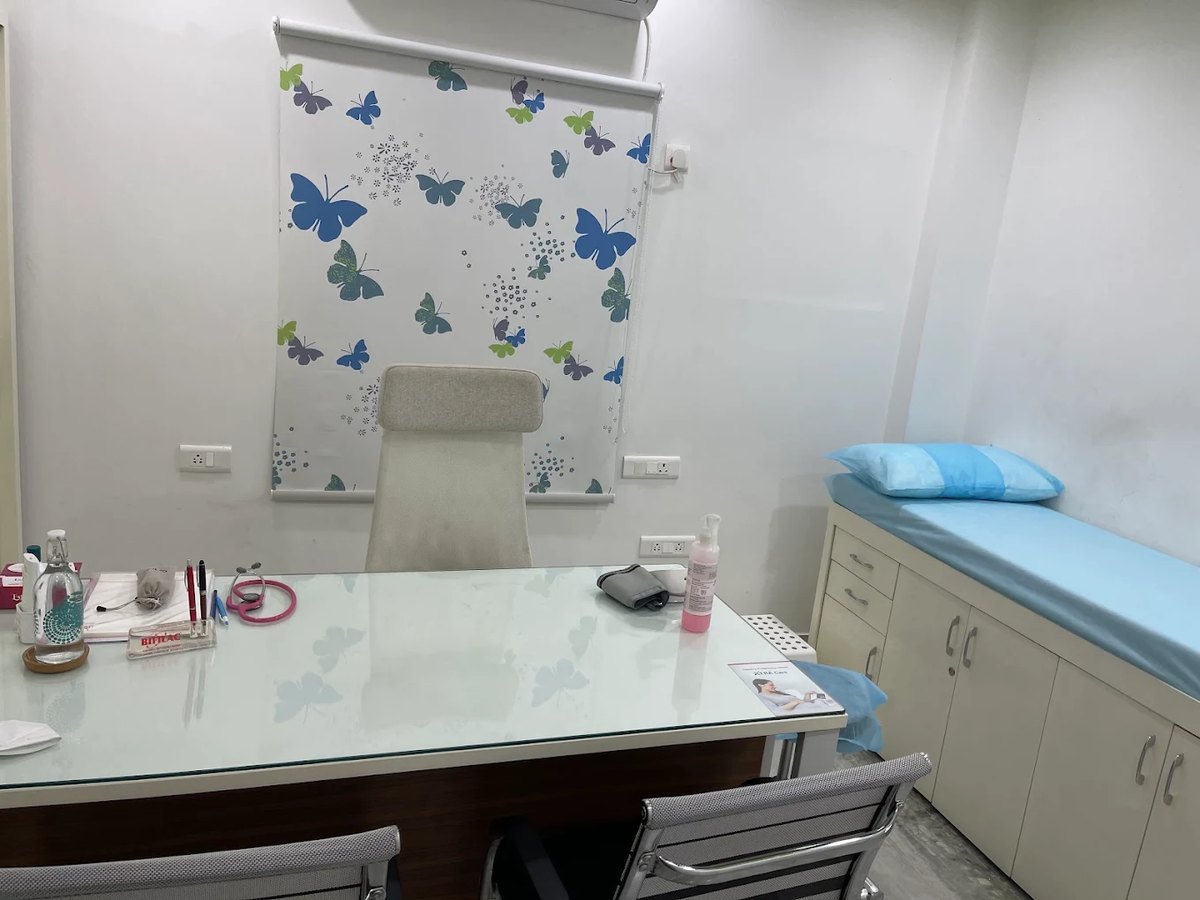 Consultation room at Sharada's Urban Clinic